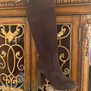 Michael Kors, Brown Suede boots, size 8 1/2- like new great quality